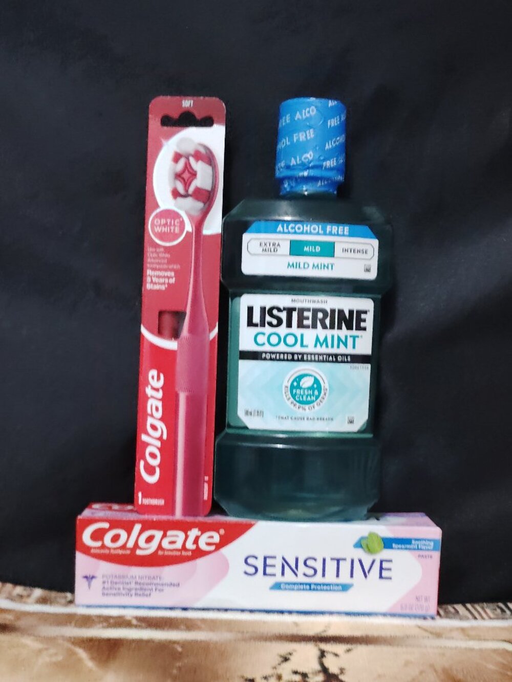 Colgate Paste, Toothbrush & Listerine Mouthwash